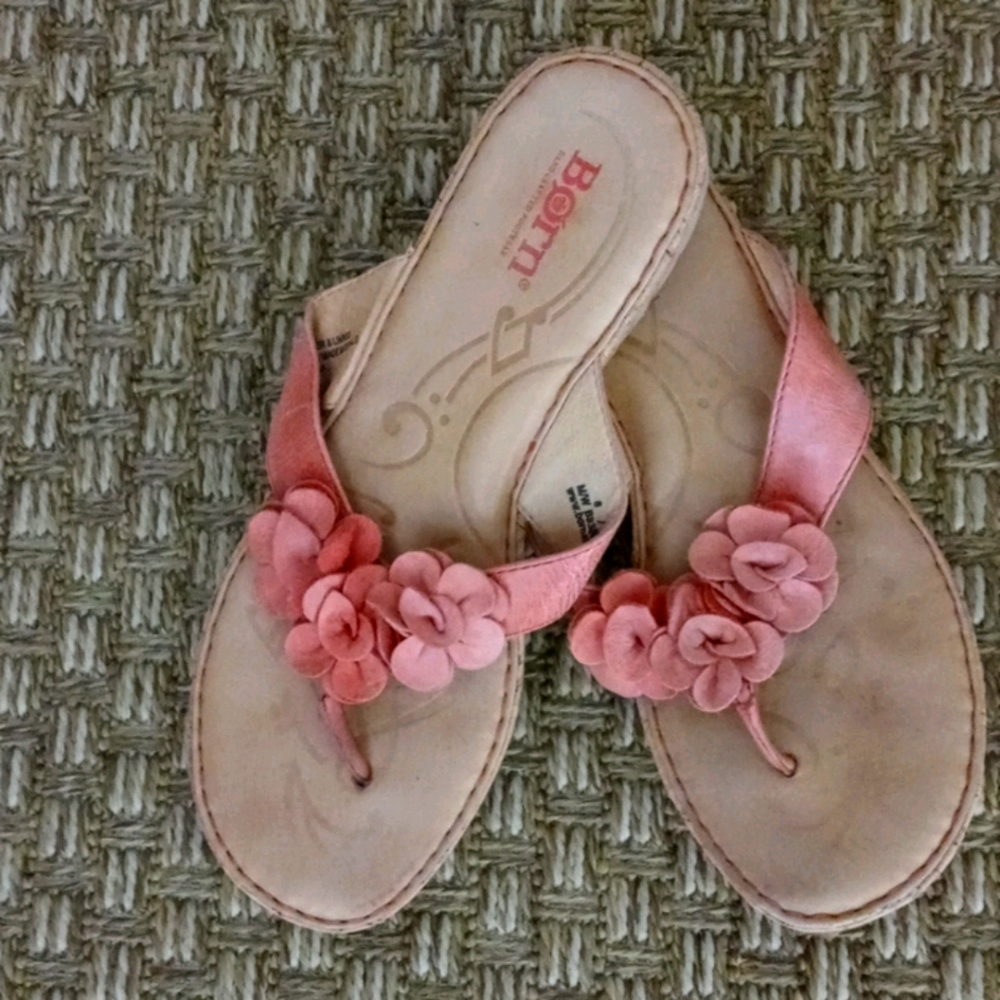 Born Women's leather sandals